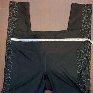 Nola Leggings with honeycomb pattern